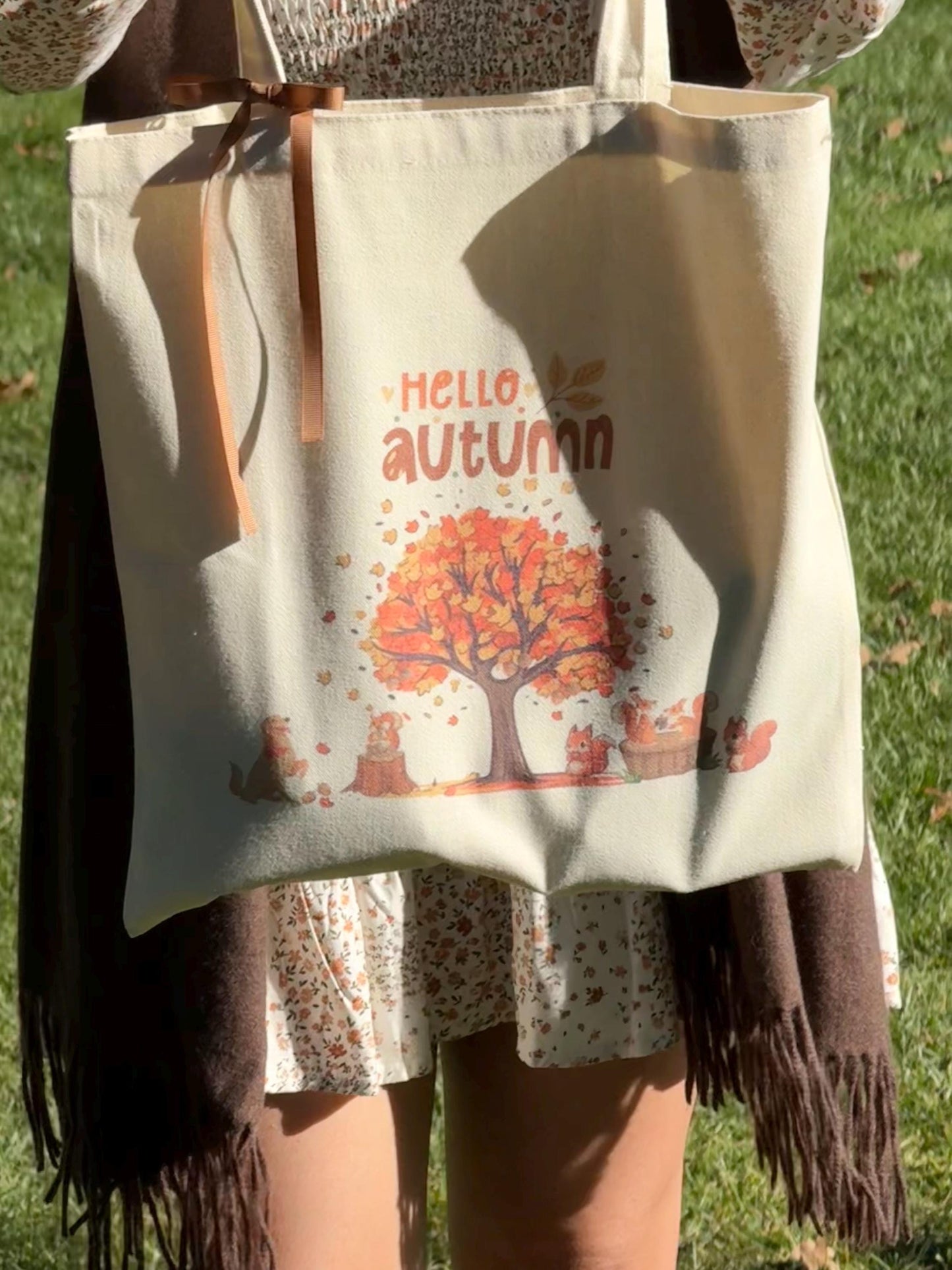 Fall Bag, Autumn Bag, Totes, Fall leaves Canvas Tote,Farmer’s Market bag, Harvest bag,Pretty Totes,Pumpkin Patch Tote,Fall Animals bag