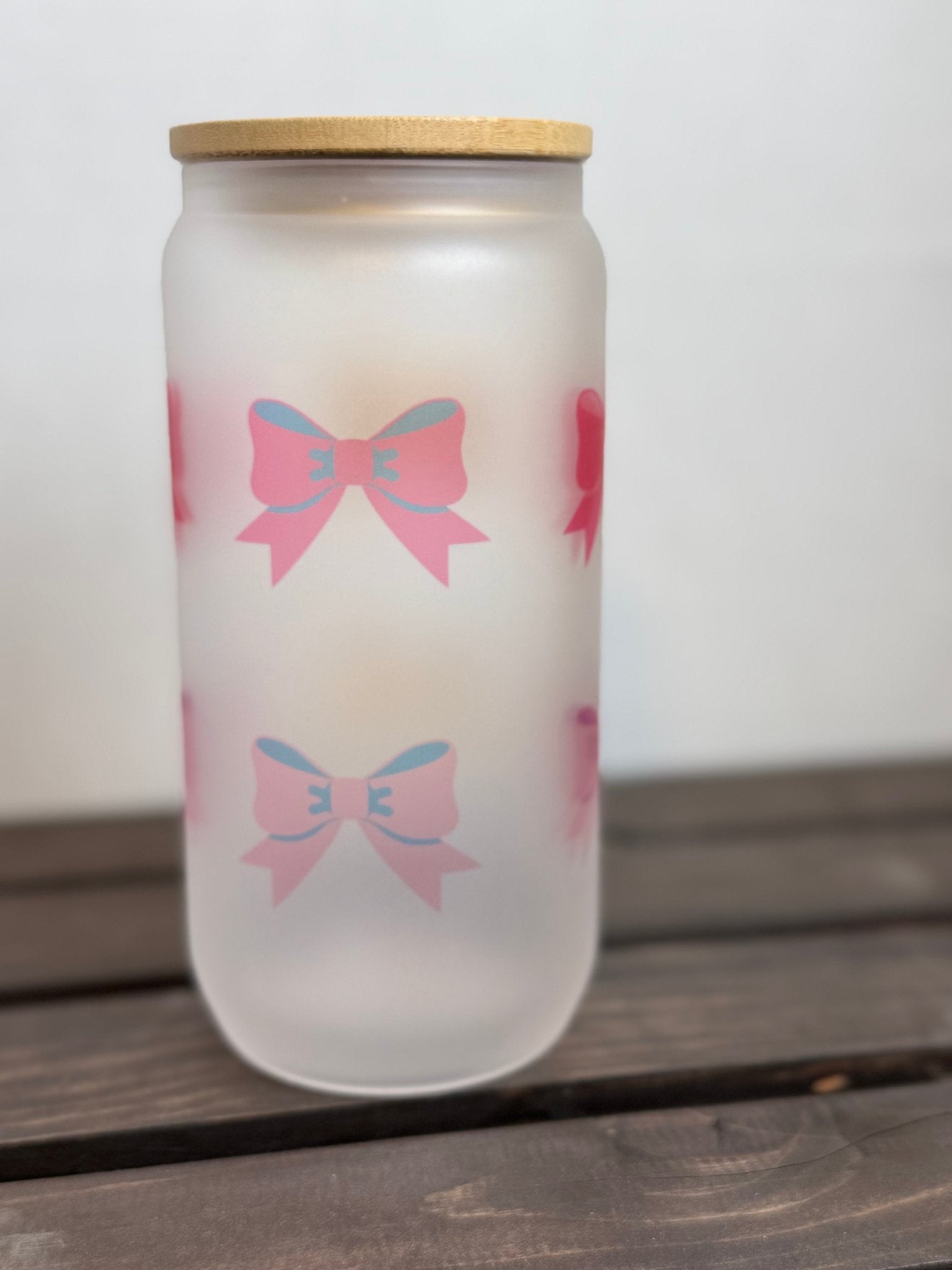 Pretty Bows – 16 oz Frosted Libbey Glass Can - HisWord Designs